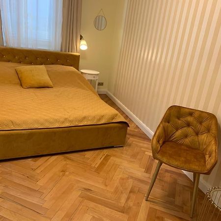 New Oldtown Apartment Near St Martin Cathedral, Ac, Balcony Bratislava Luaran gambar