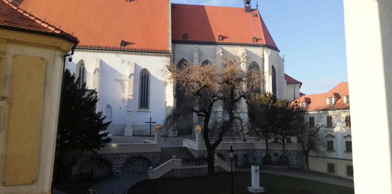 New Oldtown Apartment Near St Martin Cathedral, Ac, Balcony Bratislava Luaran gambar