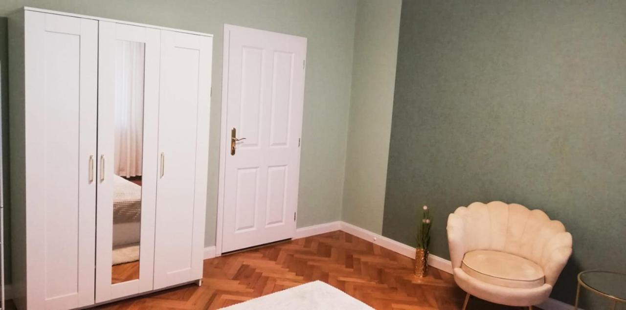 New Oldtown Apartment Near St Martin Cathedral, Ac, Balcony Bratislava Luaran gambar